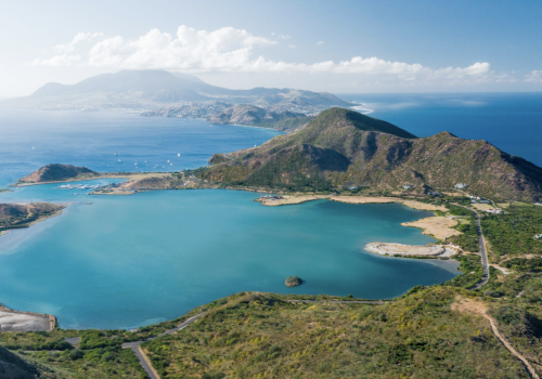 st kitts and nevis holiday villas overlookingg the beach