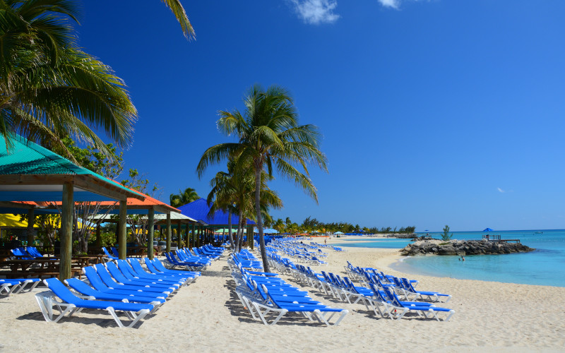 Beach bar and restaurant at Spanish Wells Spanish Wells beach club and bar